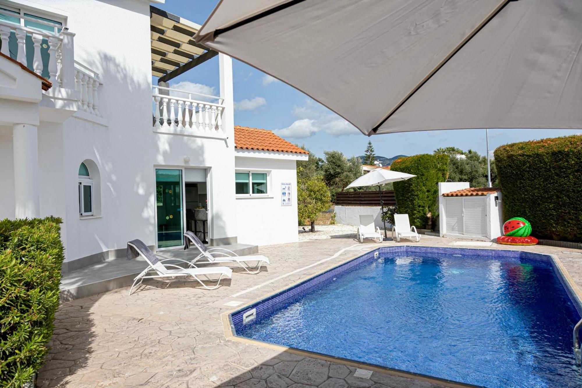 Villa Yolo Peyia Ngoại thất bức ảnh
